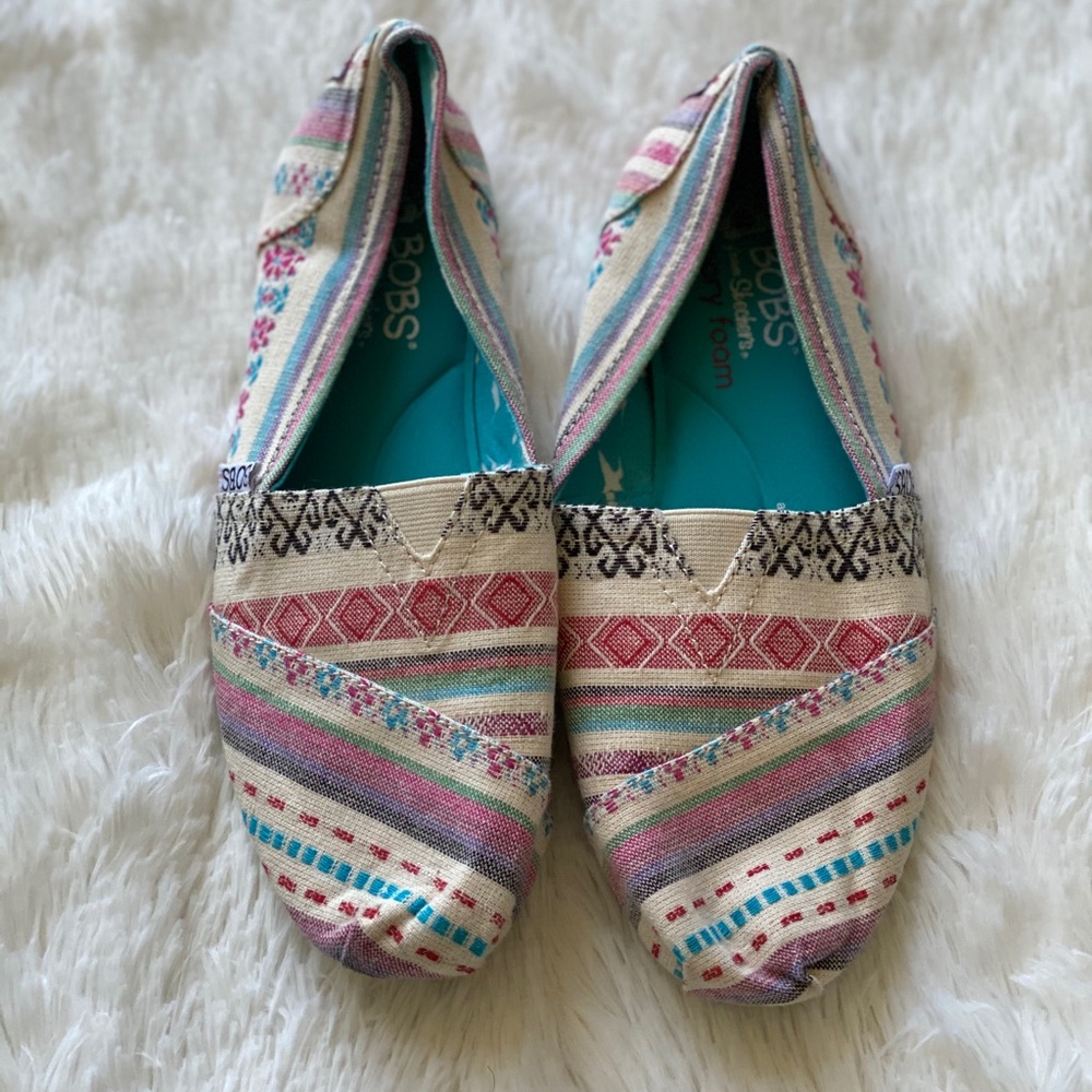 Tribal Patterned Bobs - Size 8